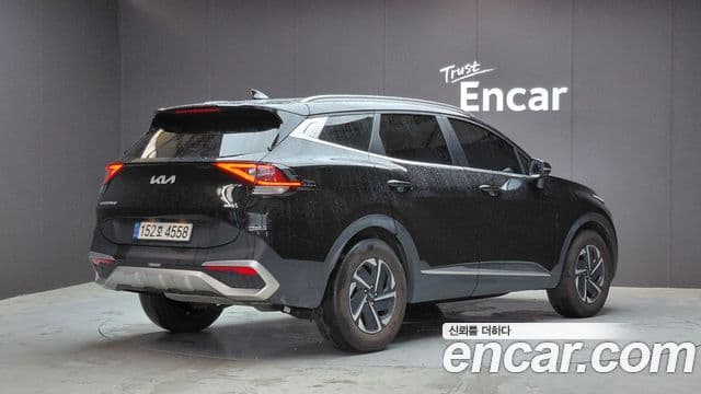Kia Sportage 5th Gen Hybrid 2