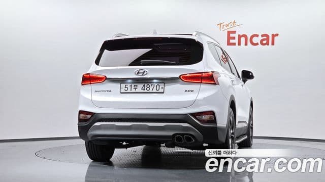 Hyundai Santa Fe TM 4