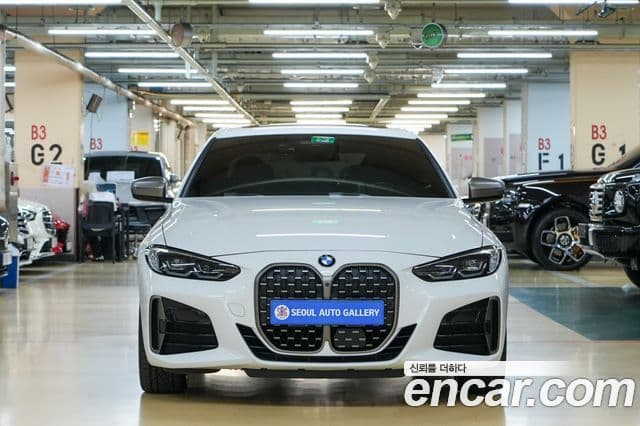 BMW 4 Series (G22)