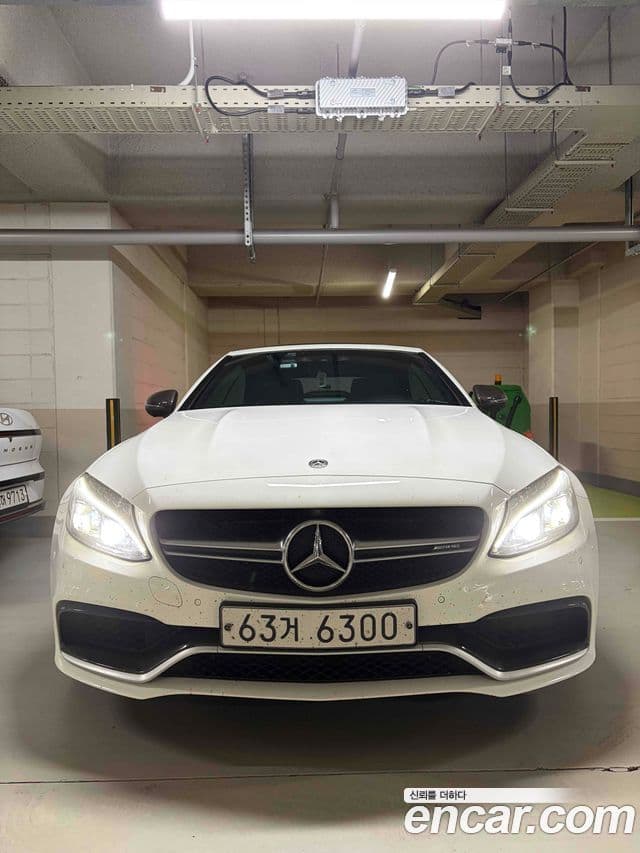 Mercedes-Benz C-Class W205 2