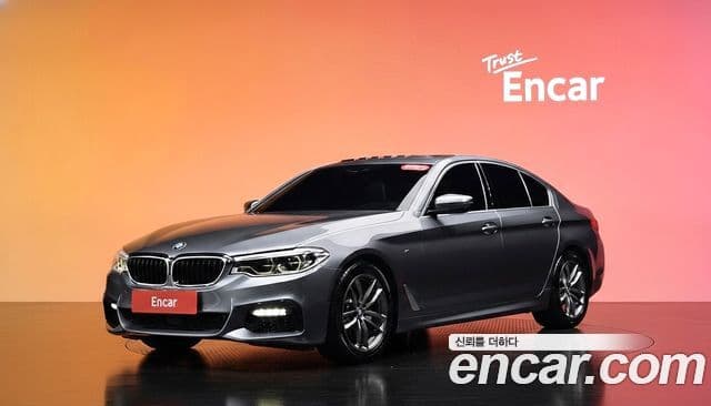 BMW 5 Series (G30)