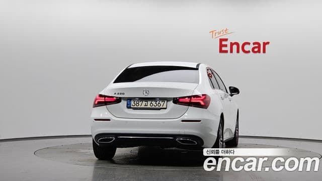 Mercedes-Benz A-Class W177 4