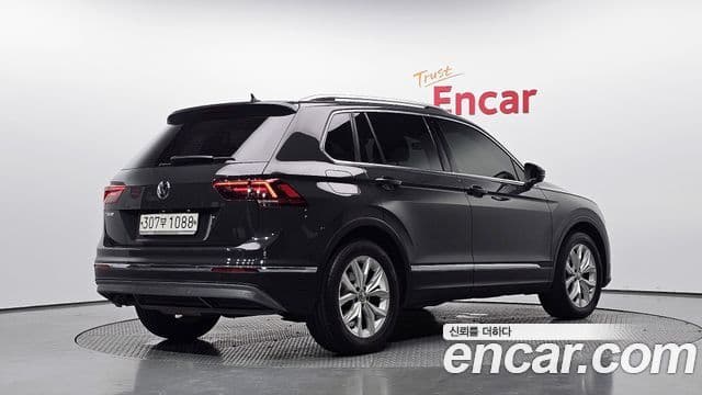 Volkswagen Tiguan 2nd Gen 2