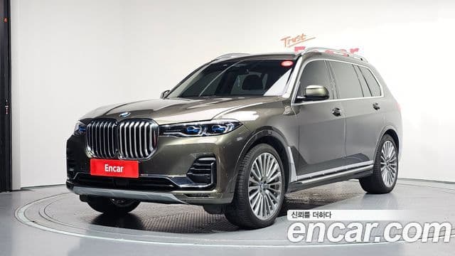 BMW X7 (G07)
