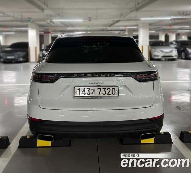 Porsche Cayenne (PO536) 2