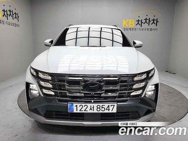 Hyundai The New Tucson Hybrid (NX4)