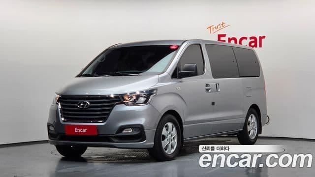 Hyundai The New Grand Starex