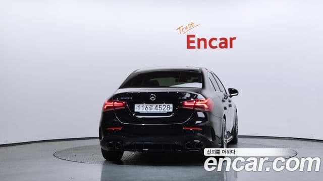 Mercedes-Benz A-Class W177 4