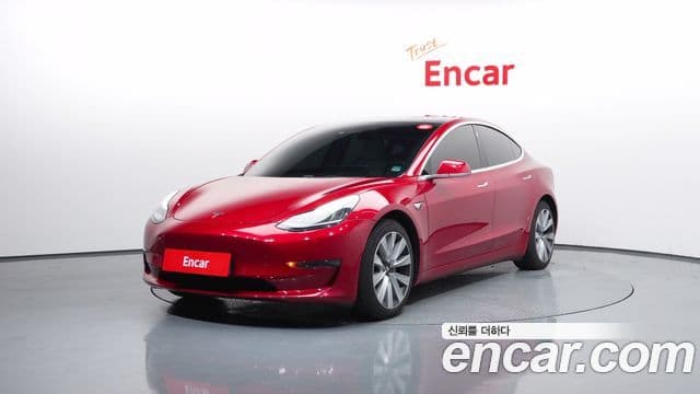 Tesla Model 3 1