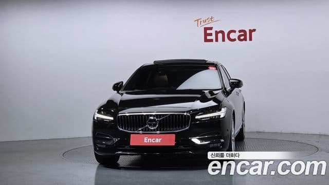 Volvo S90 3