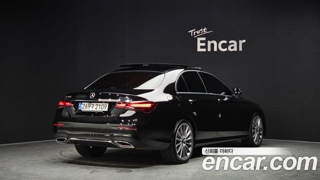 Mercedes-Benz E-Class W213 2