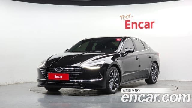 Hyundai Sonata (DN8)