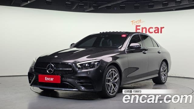 Mercedes-Benz E-Class W213 1