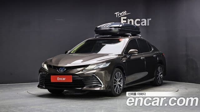 Toyota Camry (XV70)