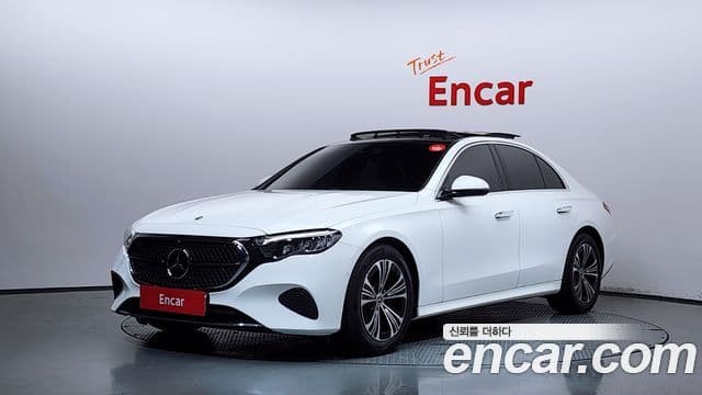 Mercedes-Benz E-Class W214 1
