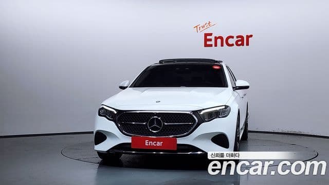Mercedes-Benz E-Class W214 3