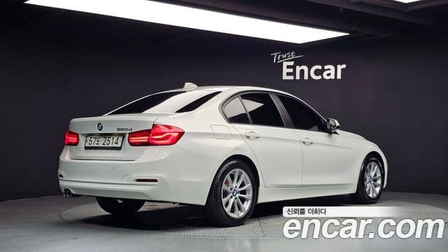 BMW 3 Series (F30) 2