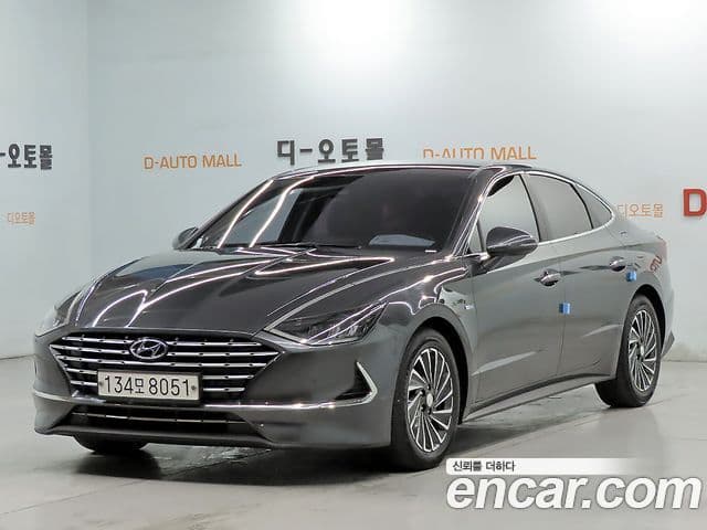 Hyundai Sonata Hybrid (DN8)