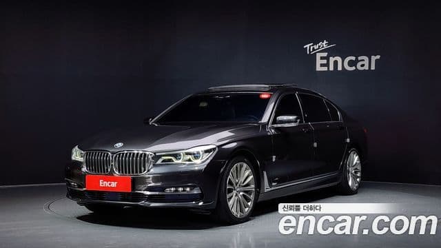 BMW 7 Series (G11)