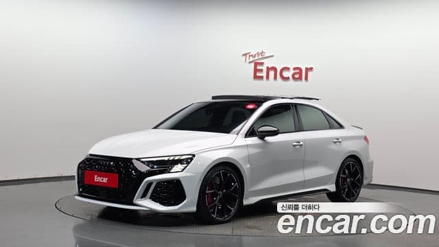 Audi RS3 (8Y)