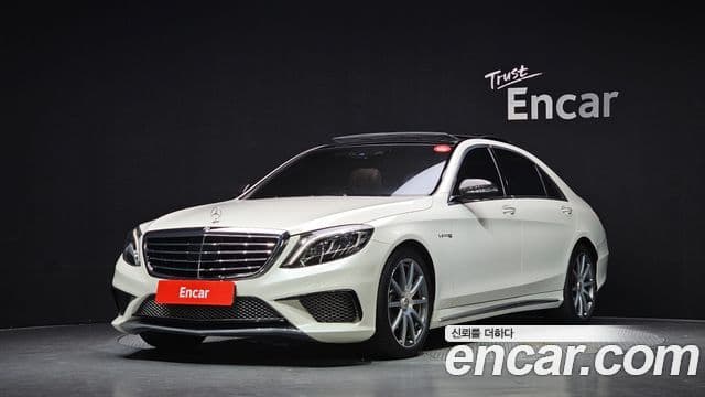 Mercedes-Benz S-Class W222