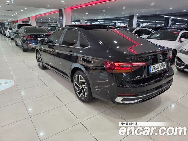 Volkswagen Jetta 7th Gen 2