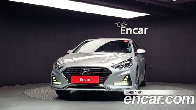 Hyundai Sonata New Rise 3