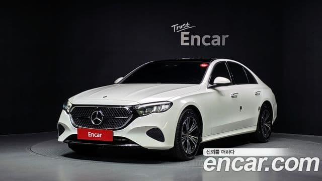 Mercedes-Benz E-Class W214 1
