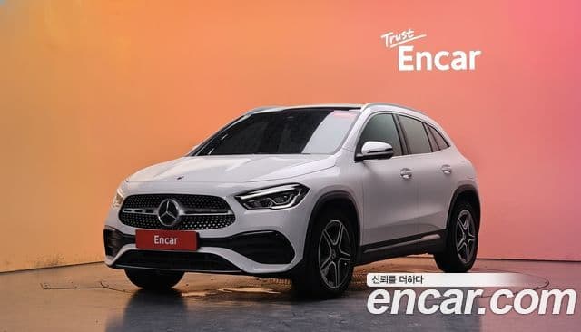 Mercedes-Benz GLA-Class H247