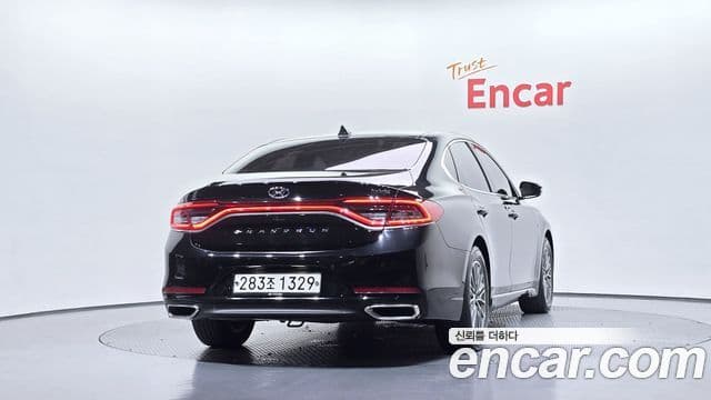 Hyundai Grandeur IG Hybrid 4