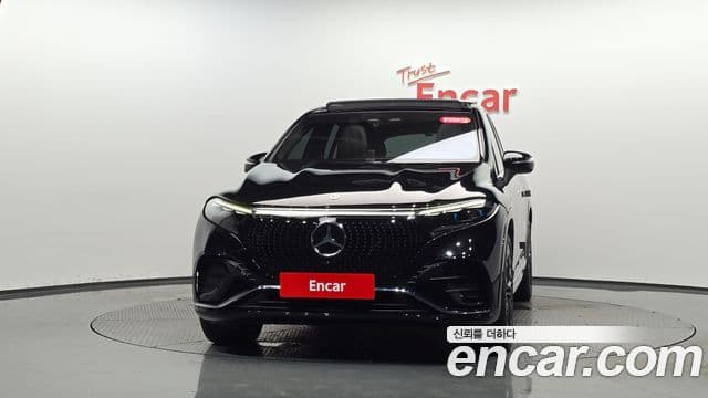 Mercedes-Benz EQS SUV X296 3