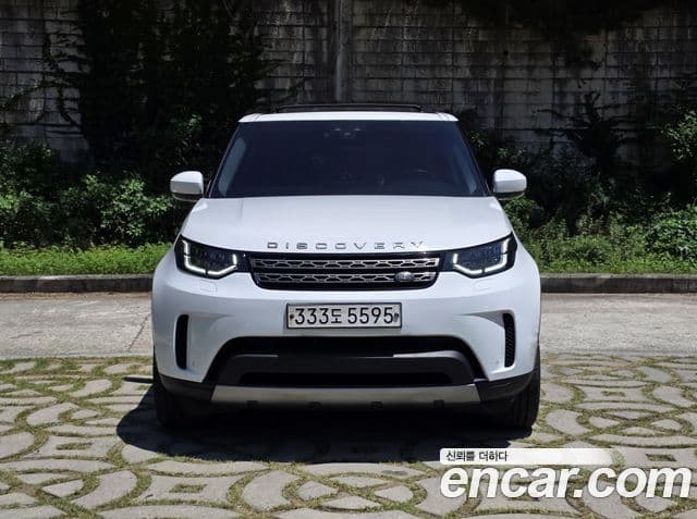 Land Rover Discovery 5 2
