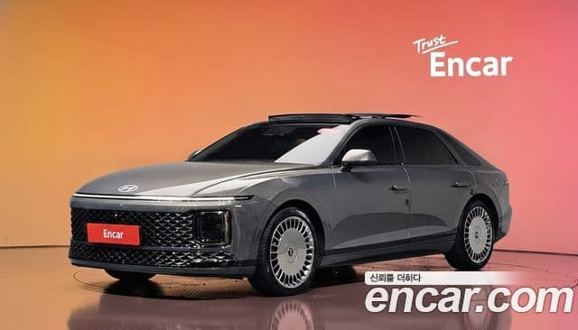 Hyundai Grandeur Hybrid (GN7)