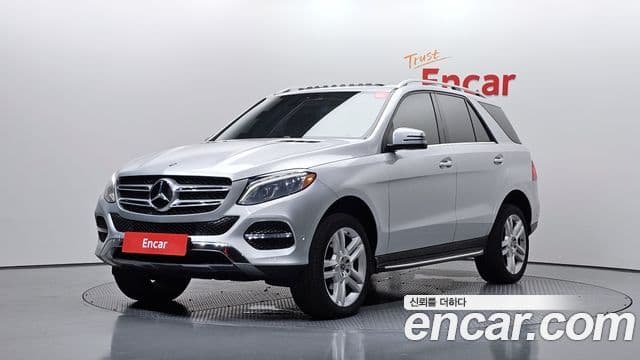 Mercedes-Benz GLE-Class W166