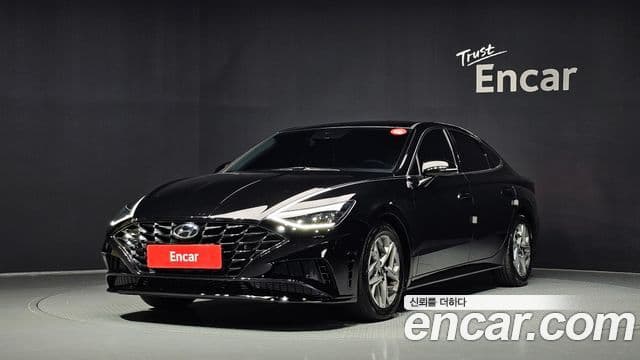 Hyundai Sonata (DN8)