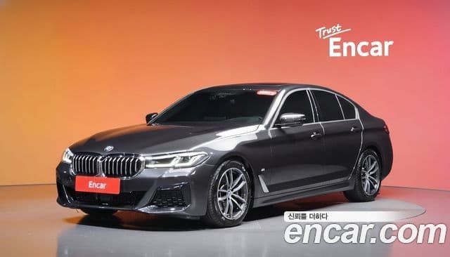 BMW 5 Series (G30)