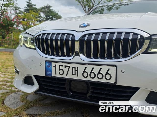 BMW 3 Series (G20)