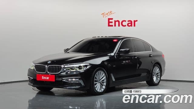BMW 5 Series (G30)