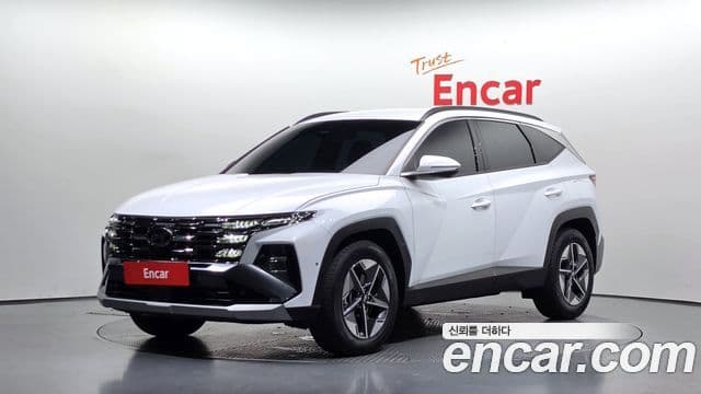 Hyundai The New Tucson Hybrid (NX4)