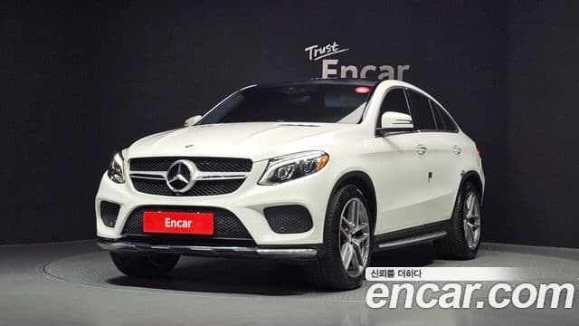 Mercedes-Benz GLE-Class W166