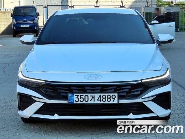 Hyundai The New Avante (CN7)
