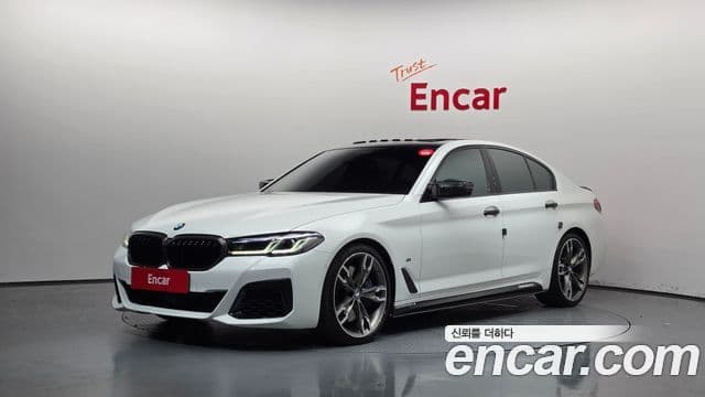 BMW 5 Series (G30)