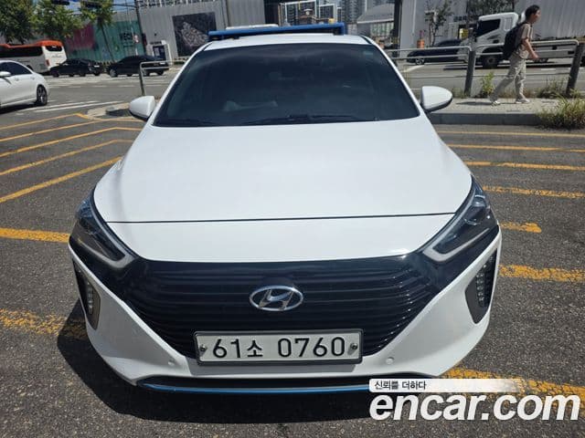Hyundai Ioniq Hybrid