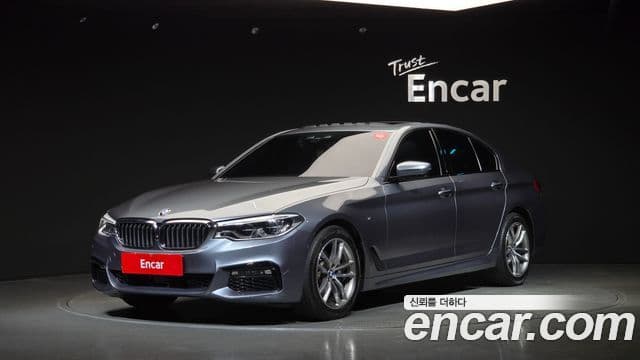 BMW 5 Series (G30)