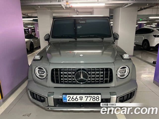Mercedes-Benz G-Class W465