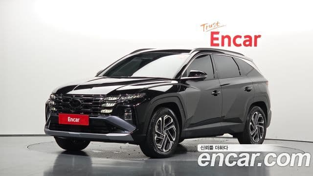 Hyundai The New Tucson Hybrid (NX4)