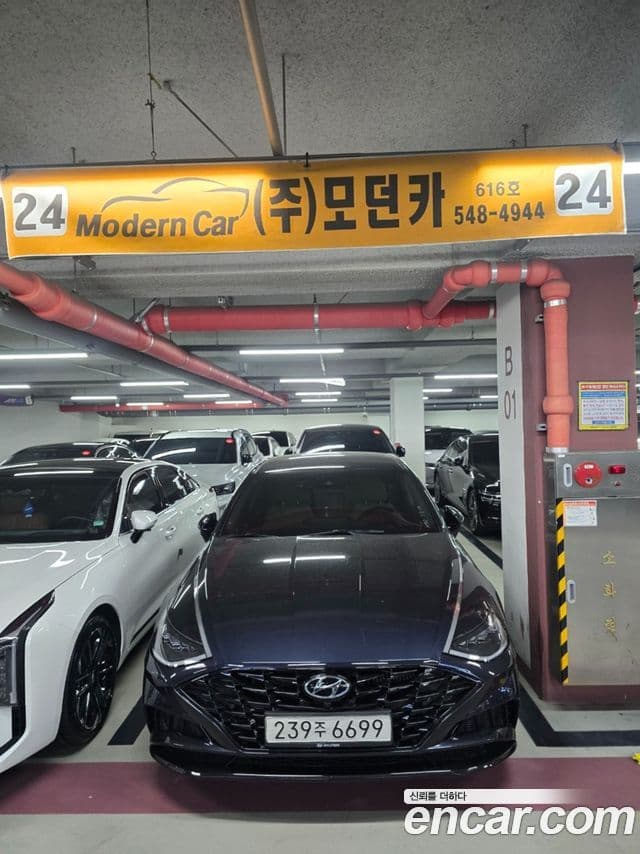Hyundai Sonata Hybrid (DN8)