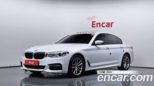 BMW 5 Series (G30)