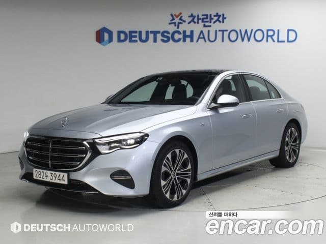 Mercedes-Benz E-Class W214