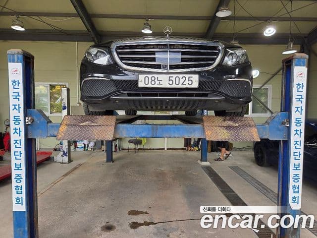 Mercedes-Benz E-Class W213